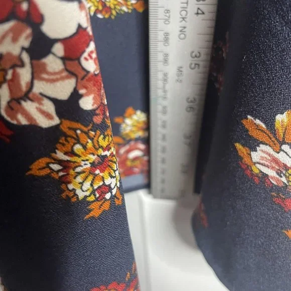 ModCloth Dress Womens S Sentimental Floral Navy Blue Fit and Flare V-Neck - Picture 6 of 7